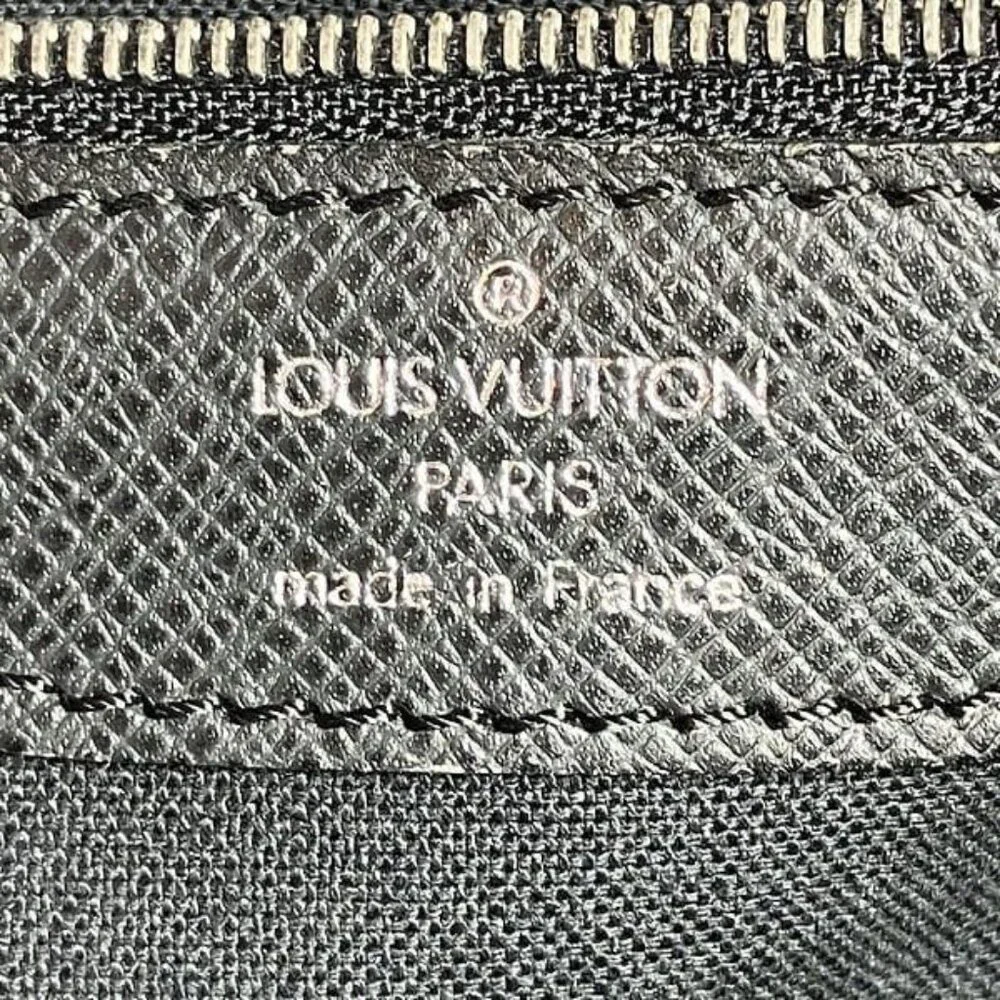 Louis Vuitton this authentic
